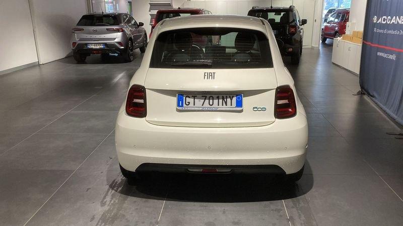 FIAT 500 500e Berlina 42 kWh