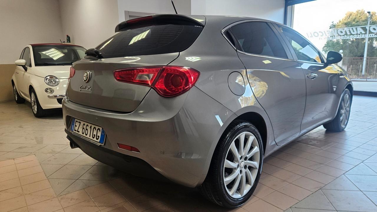 Alfa Romeo Giulietta 1.6 JTDm-2 105 CV Exclusive