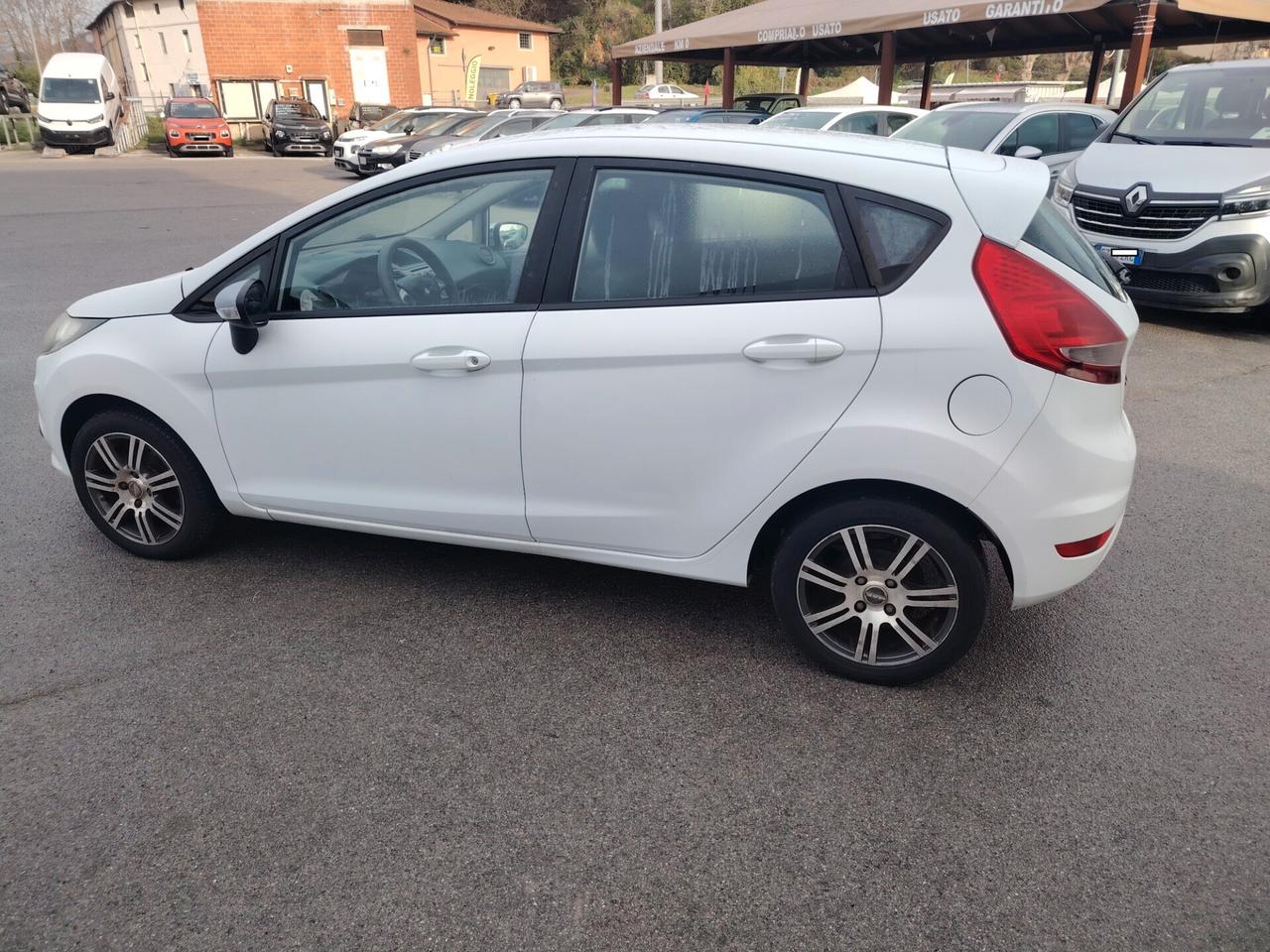 Ford Fiesta 1.4 5 porte Titanium Bz.- GPL