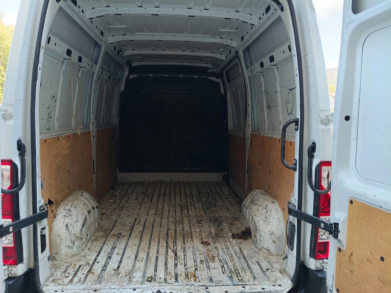 Renault Master 2.3 dCi 135cv Furgone