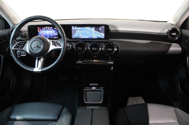 MERCEDES-BENZ A 180 d Auto Advanced Navi