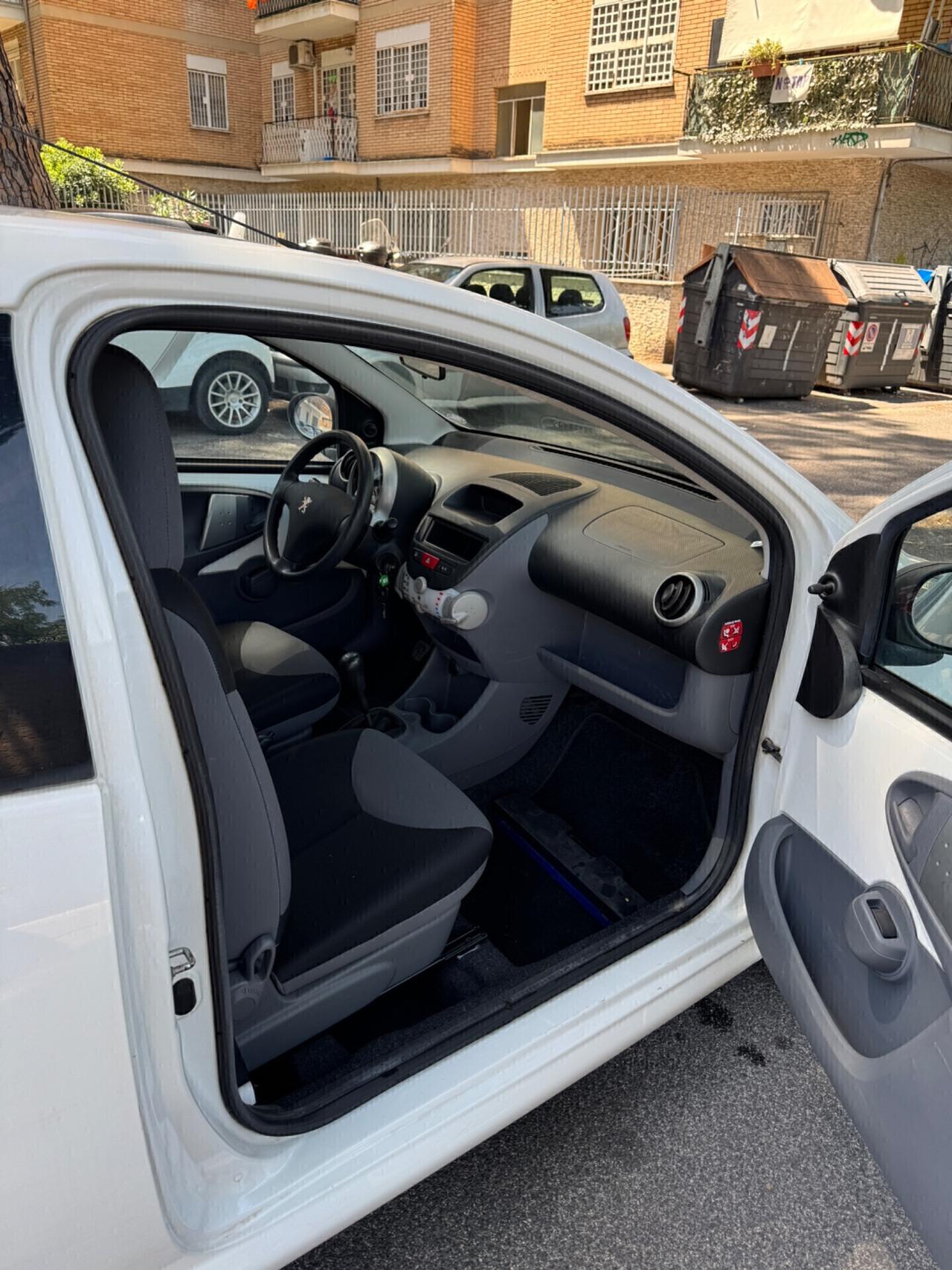 Peugeot 107 1.0 68CV 3p. Access omologata Van 2 posti