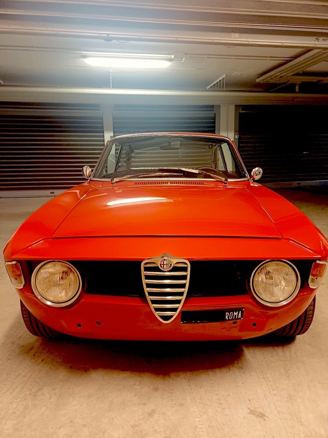 Alfa Romeo GT 1300 Scalino