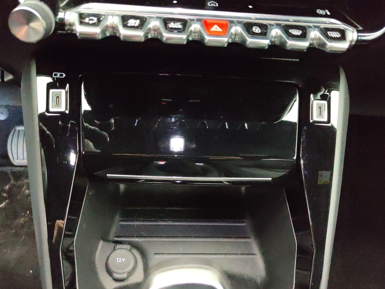 PEUGEOT 2008 II 2023 1.2 PURETECH 100CV ALLURE