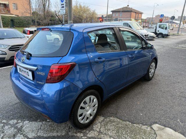TOYOTA Yaris 1.5 Hybrid 5 porte Cool AUTOMATICA NEOPATENTATO