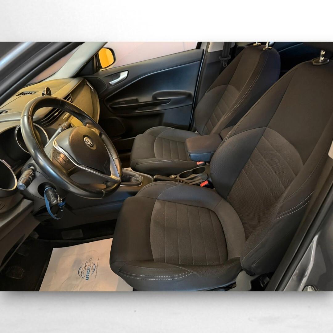 Alfa Romeo Giulietta 1.6 JTDM 120CV Super – Cerchi da 18'' – Doppio scarico
