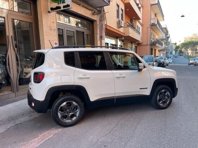 Jeep Renegade 2.0 Mjt 140CV 4WD Active Drive