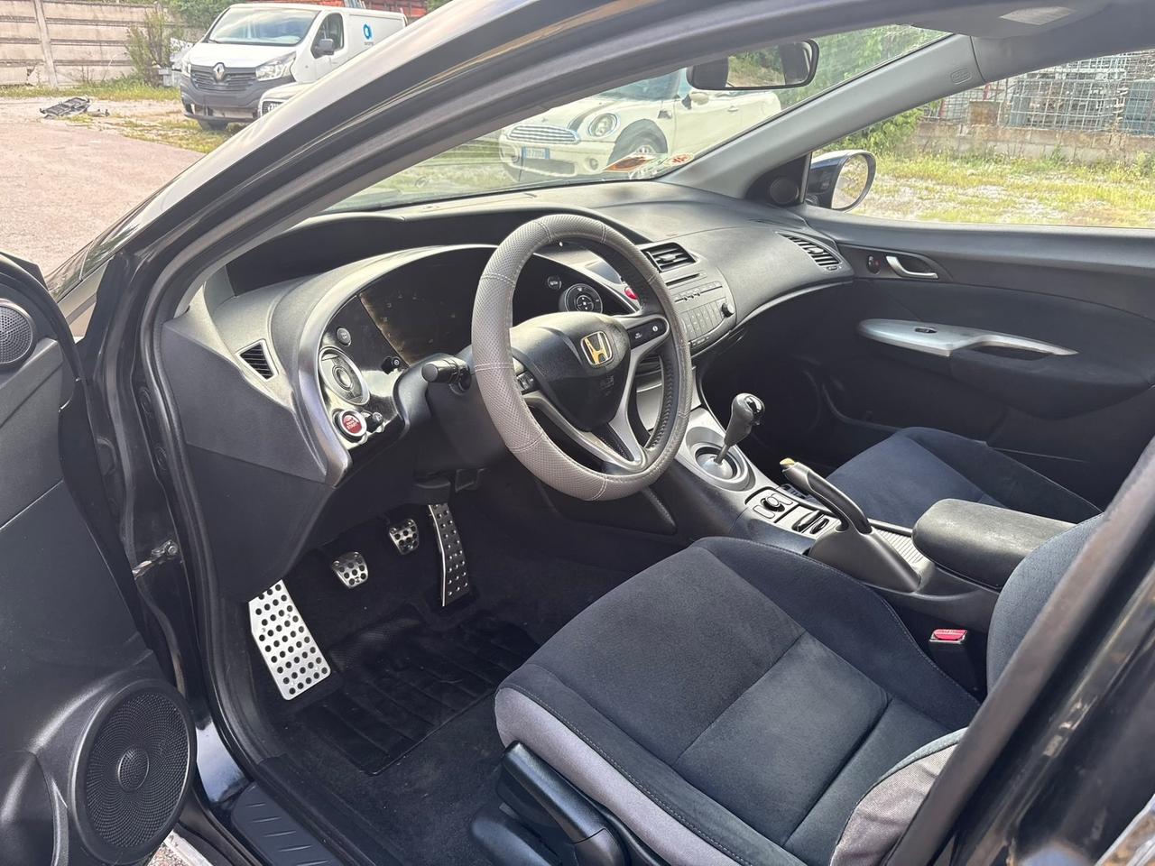 Honda Civic 1.4 i-DSi 5p. Elegance LE