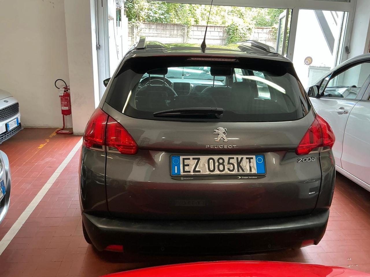 Peugeot 2008 PureTech 82 ETG5 S&S Allure 2015