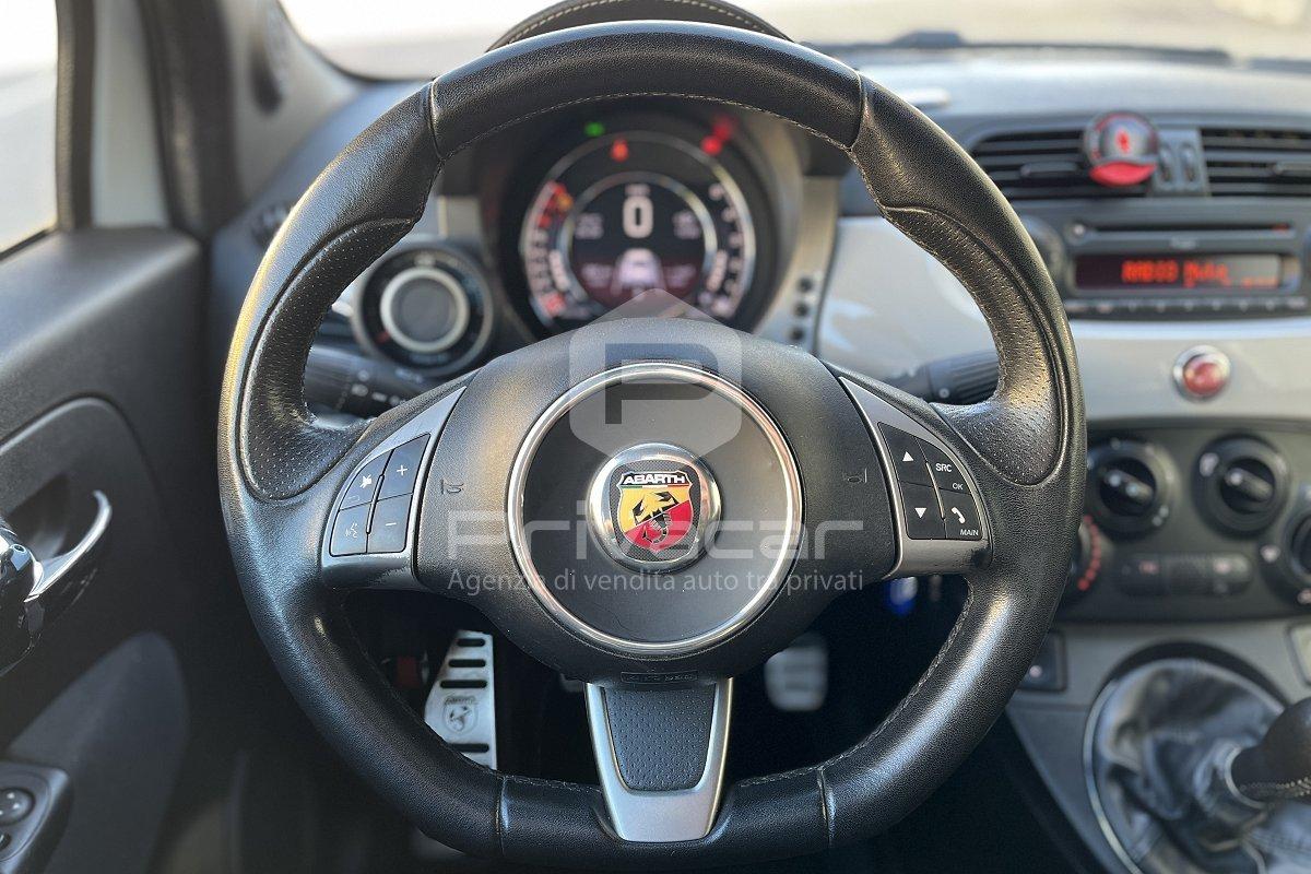 ABARTH 500 1.4 Turbo T-Jet Custom