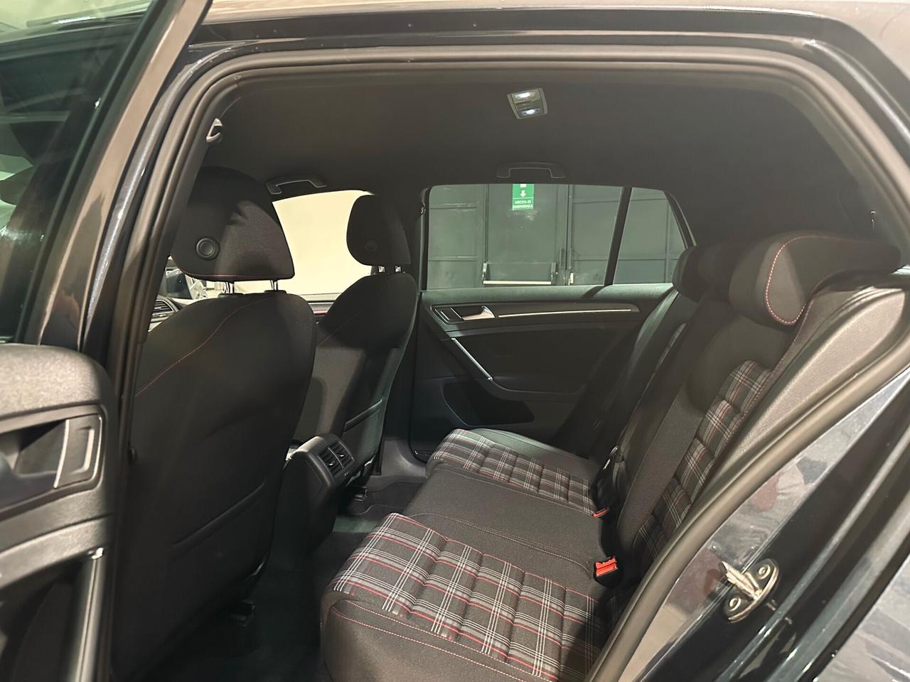 Volkswagen Golf GTI Performance 2.0 TSI 5p. BlueMotion Technology