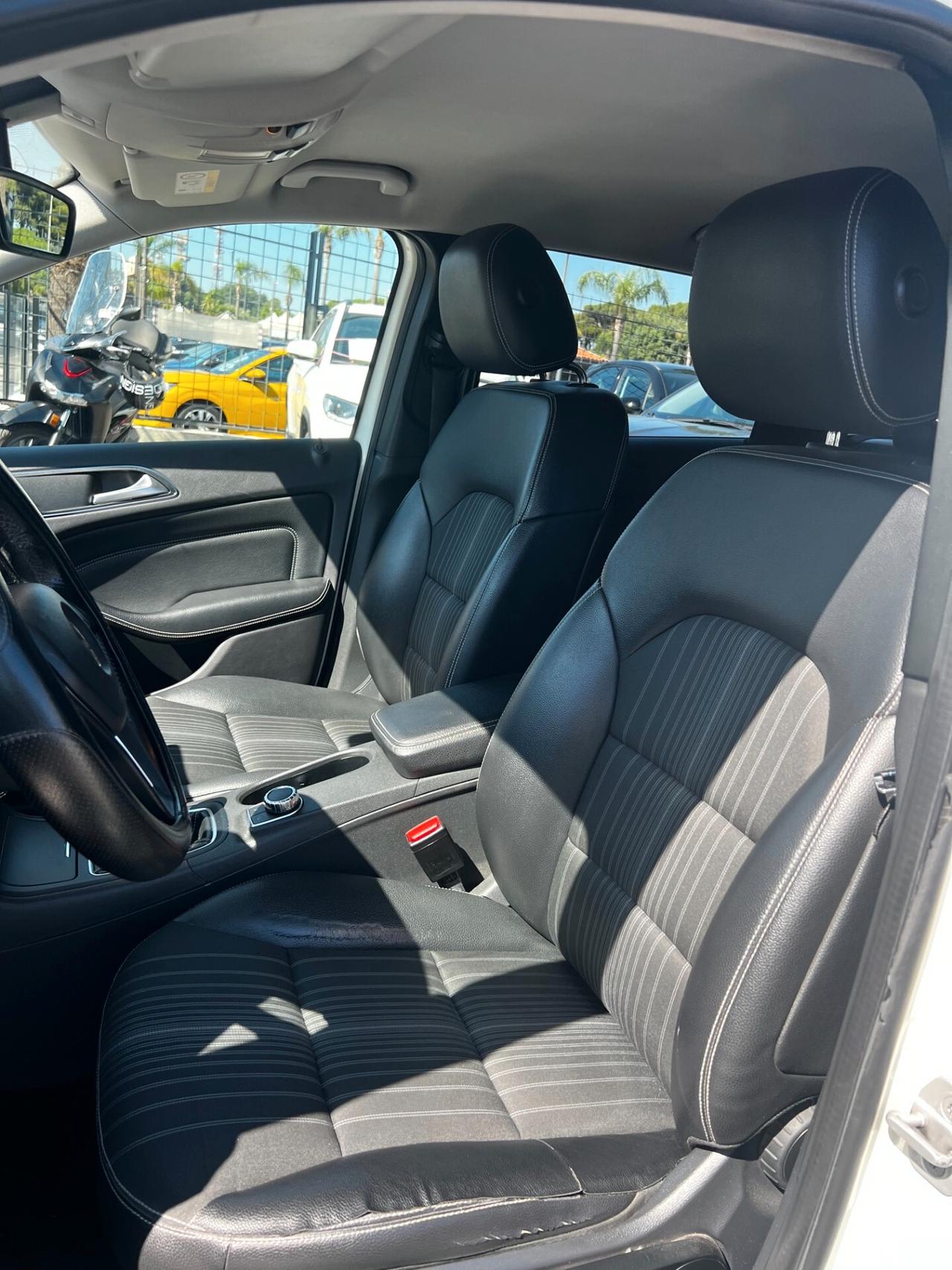 Mercedes-benz B 200 CDI Premium