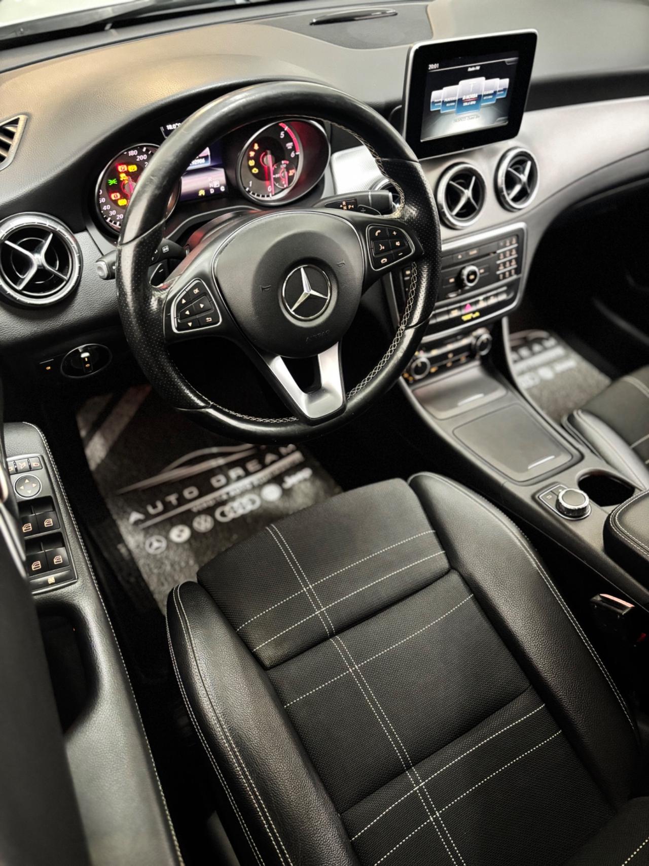 Mercedes-benz CLA 200 220 d S.W. Automatic Premium