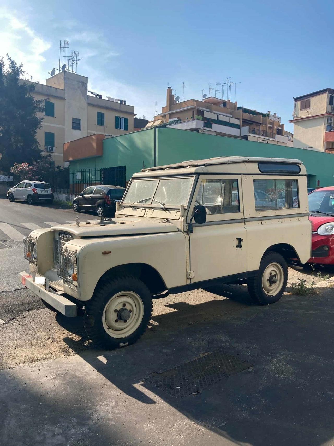Land Rover Altro 88