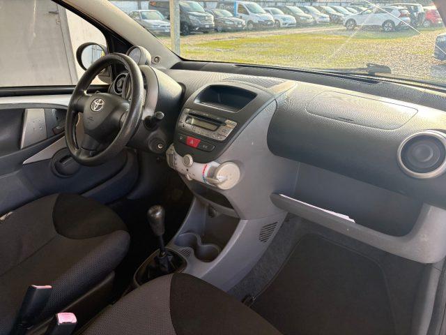 TOYOTA Aygo 1.0 12V VVT-i 5 porte OK NEOPATENTATI 5 PORTE