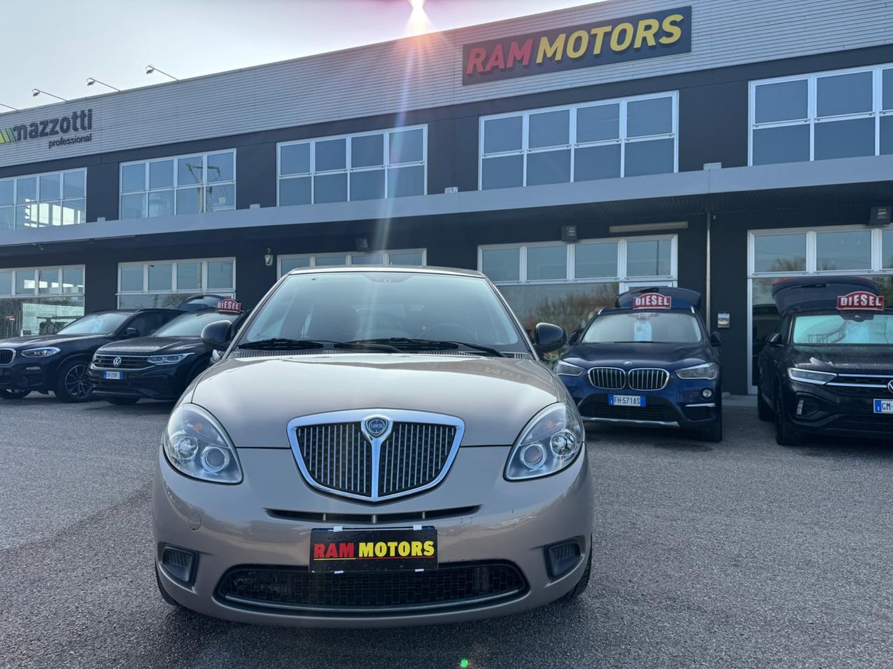 Lancia Ypsilon 1.4 Platinum Ecochic GPL NEOPATENTATI