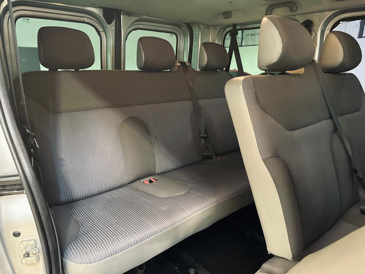 Opel Vivaro 2.0 CDTI 9 posti CLIMA - RADIO