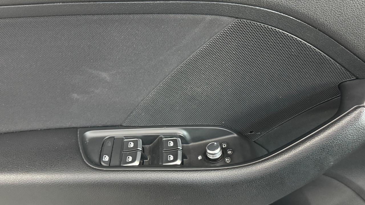 Audi A3 SPB 2.0 TDI S-Line Tetto Apribile-2018