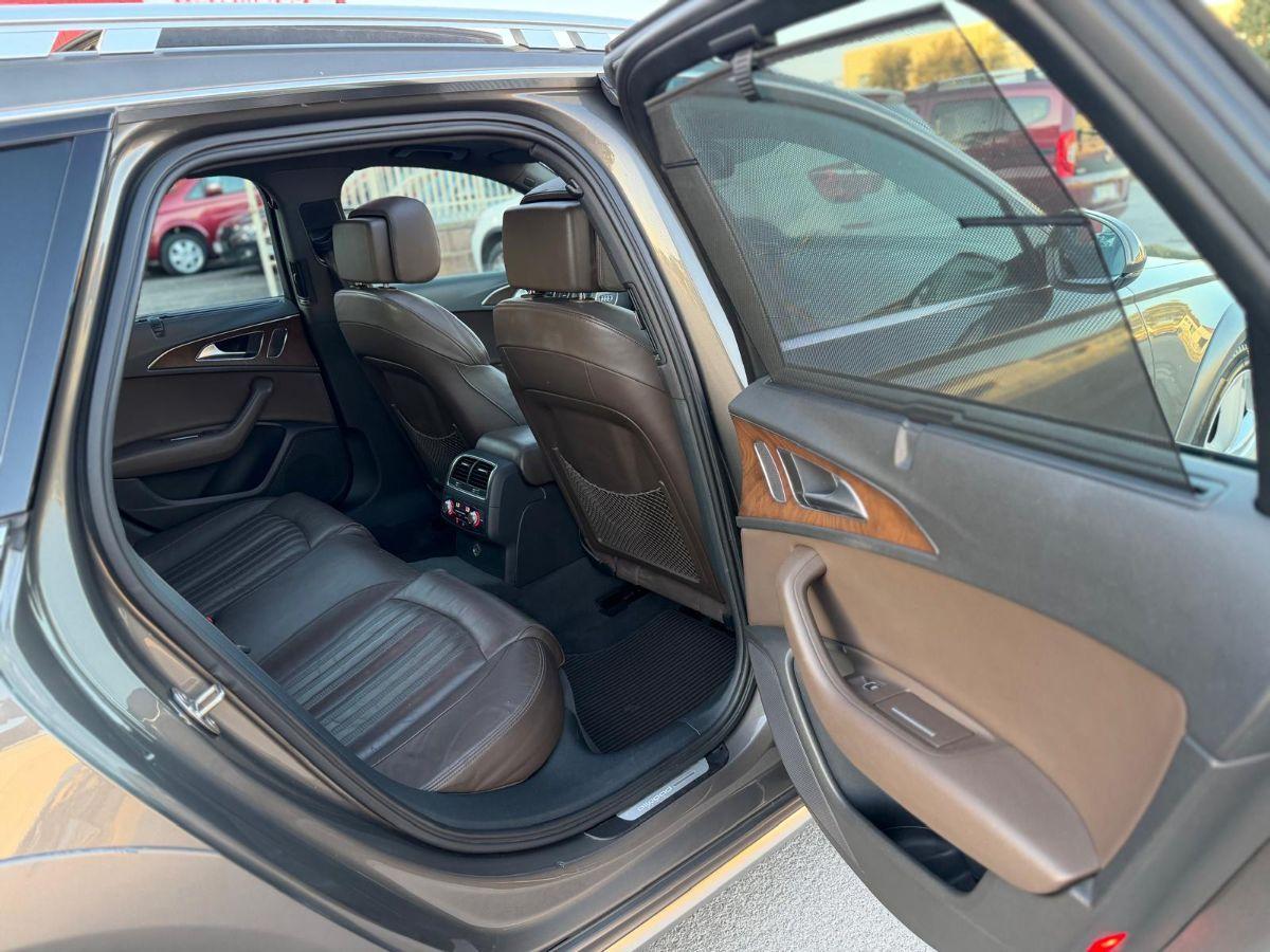 AUDI - A6 Allroad - 3.0 TDI 272CV S tr. Bus. Plus