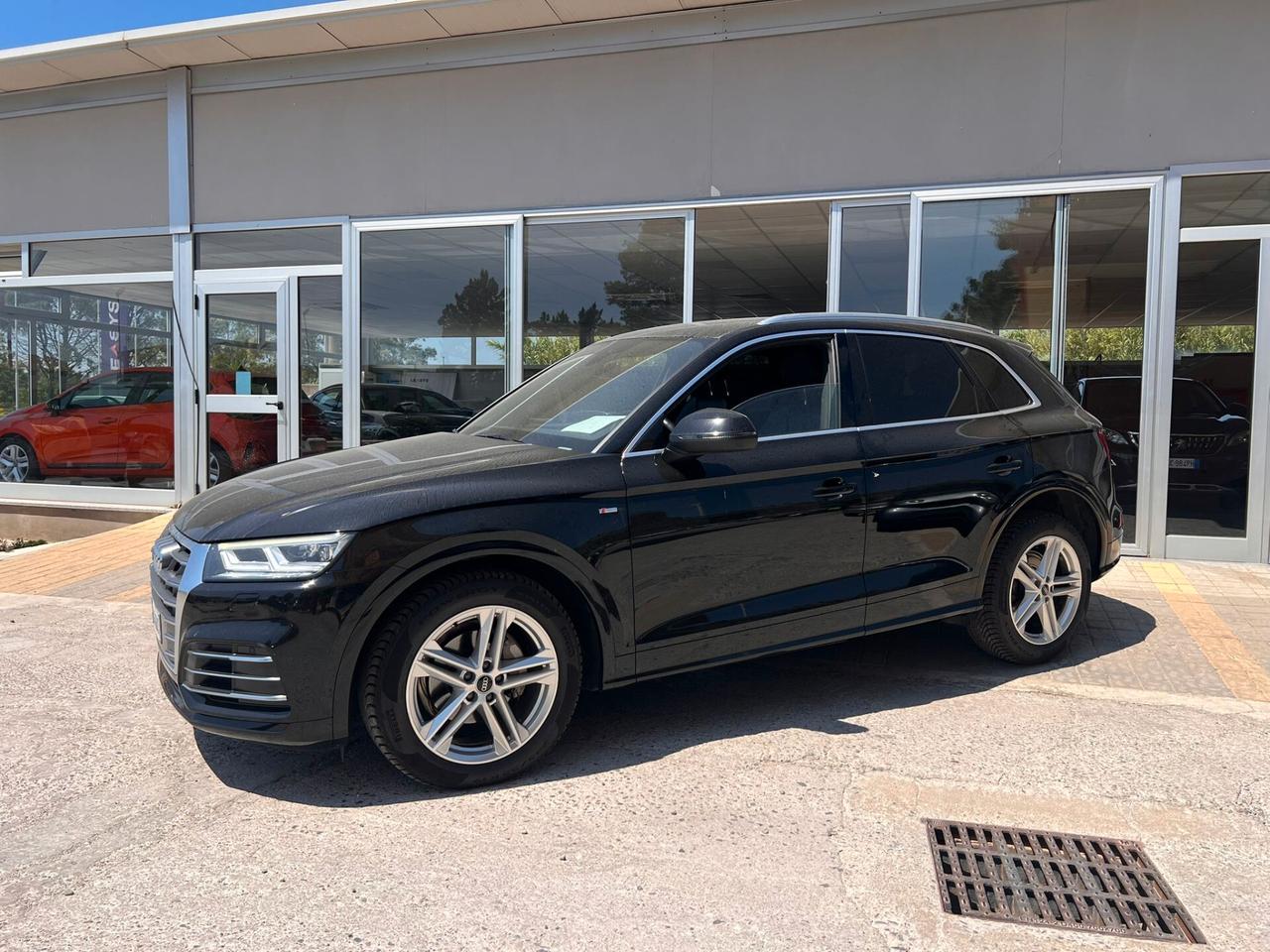 Audi Q5 30 TDI S tronic S line plus