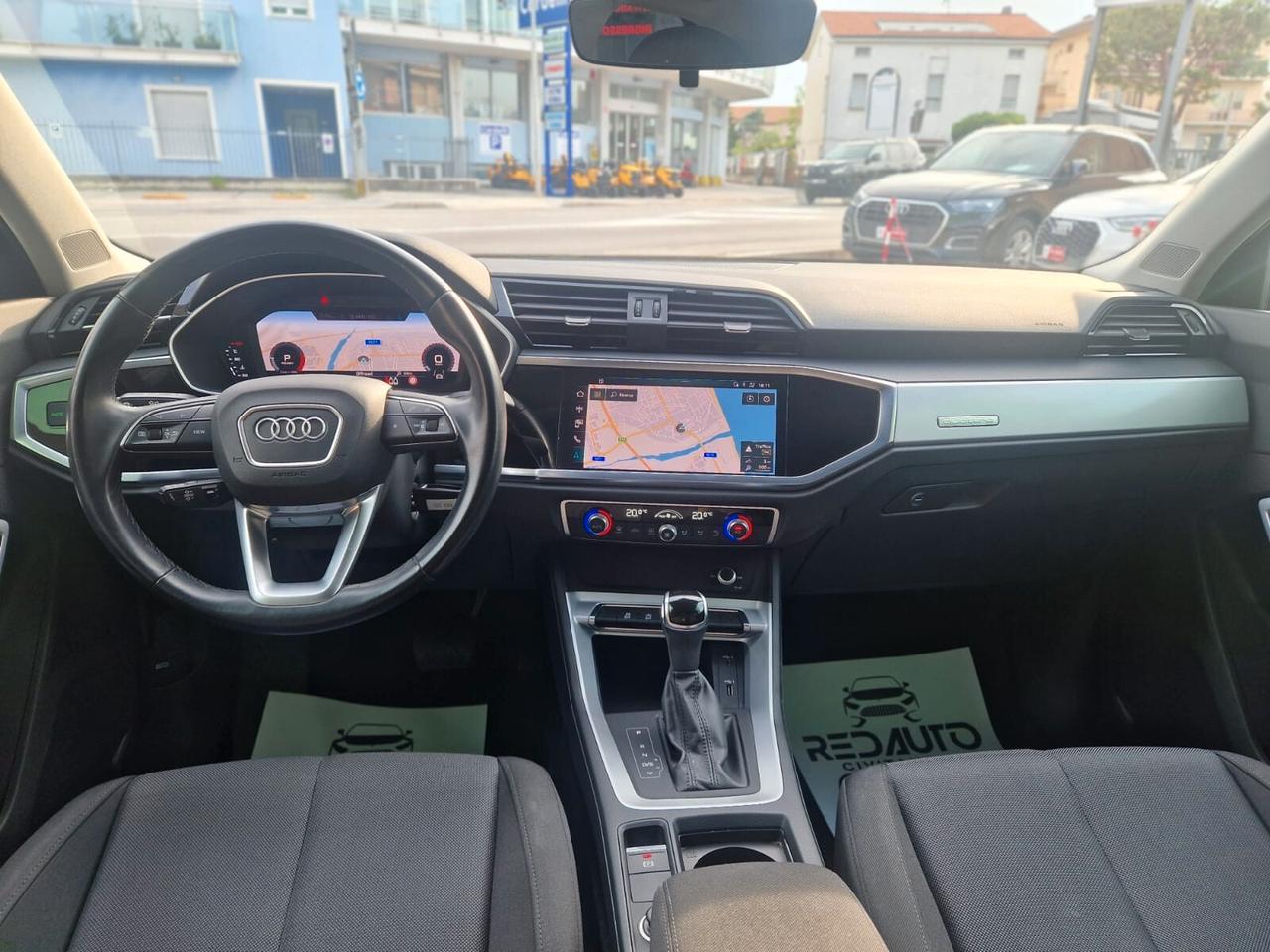 Audi Q3 40 TDI quattro S tronic Business Advanced