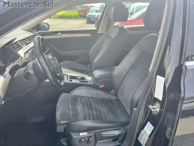 VOLKSWAGEN Passat Variant 2.0 tdi Highline Executive 150cv - FN023TV