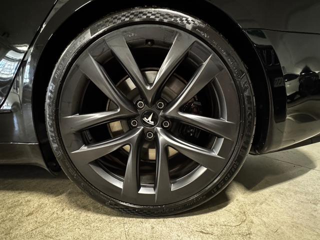 TESLA Model S LONG RANGE#C.LEGA21#VOLANTEYOKE#OPTICWHITE