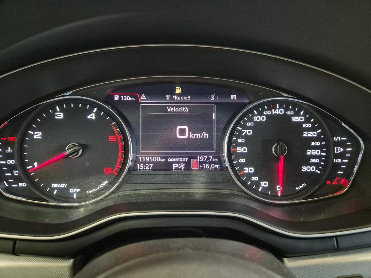 Audi A4 Avant 30 2.0 tdi Business 122cv s-tronic - NEOPATENTATI - Cruise/Lim - Sens. Park.