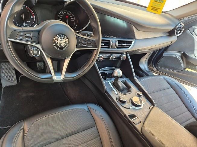 Alfa Romeo Giulia 2.2 Turbodiesel 150 CV Business