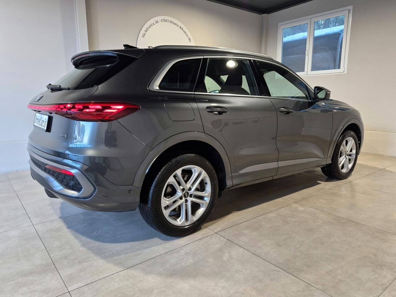 Audi Q5 2.0 TDI QUATTRO S TRONIC LINE EDITION- RESTYLING