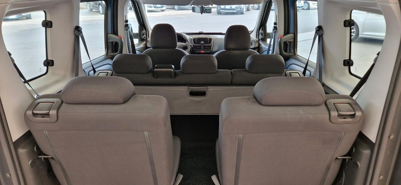 Fiat Doblò 2.0 Mjt 135cv EMOTION 7 Posti