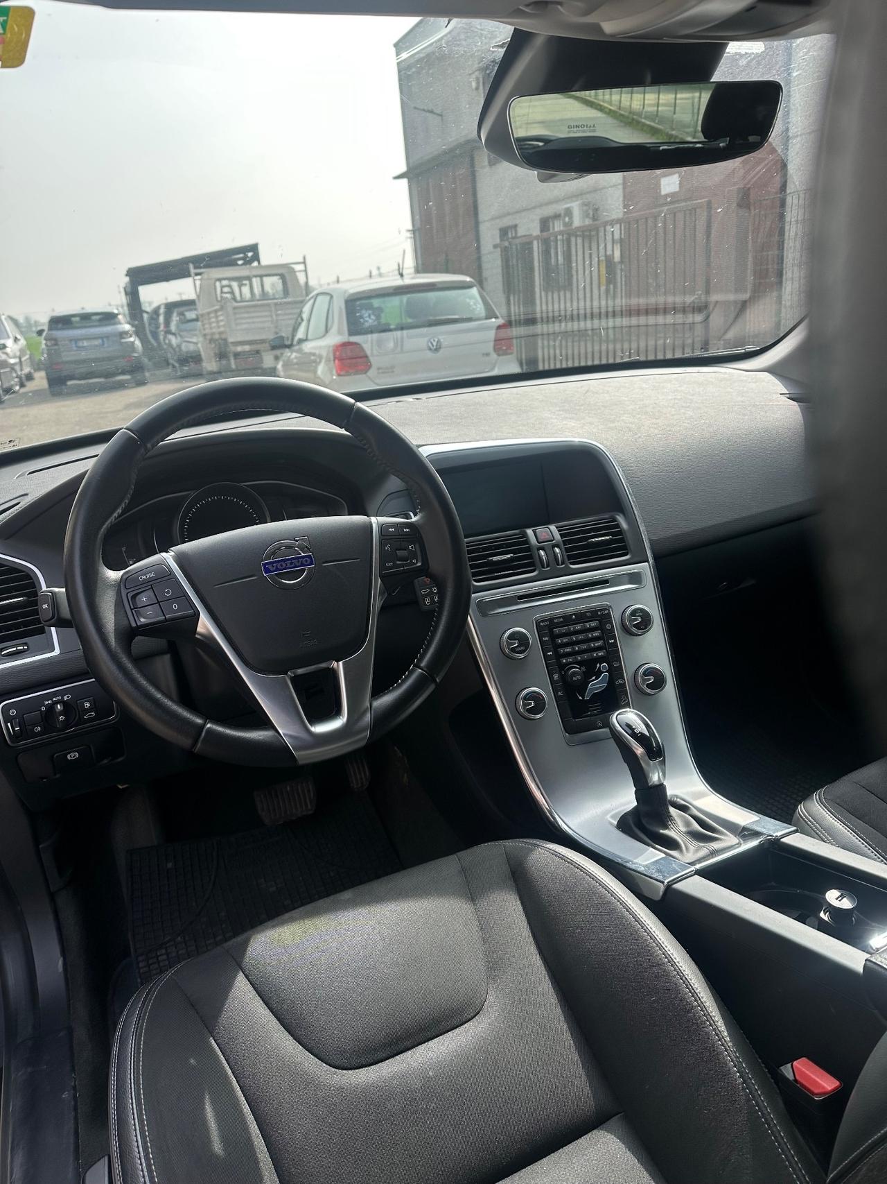 Volvo XC 60 XC60 D4 AWD Geartronic Business EURO6B