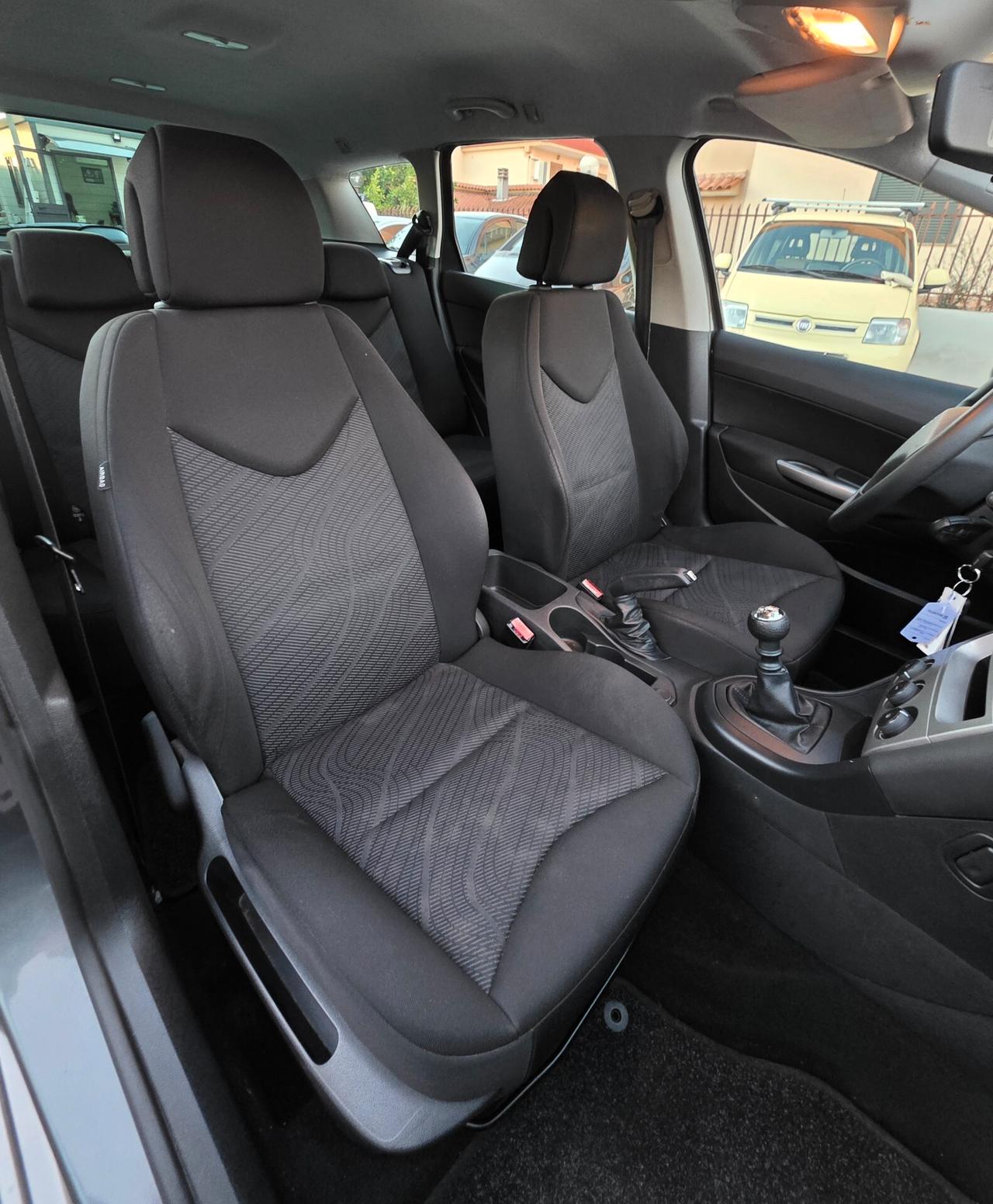 Peugeot 308 1.6 HDi 110CV SW Ciel Tecno