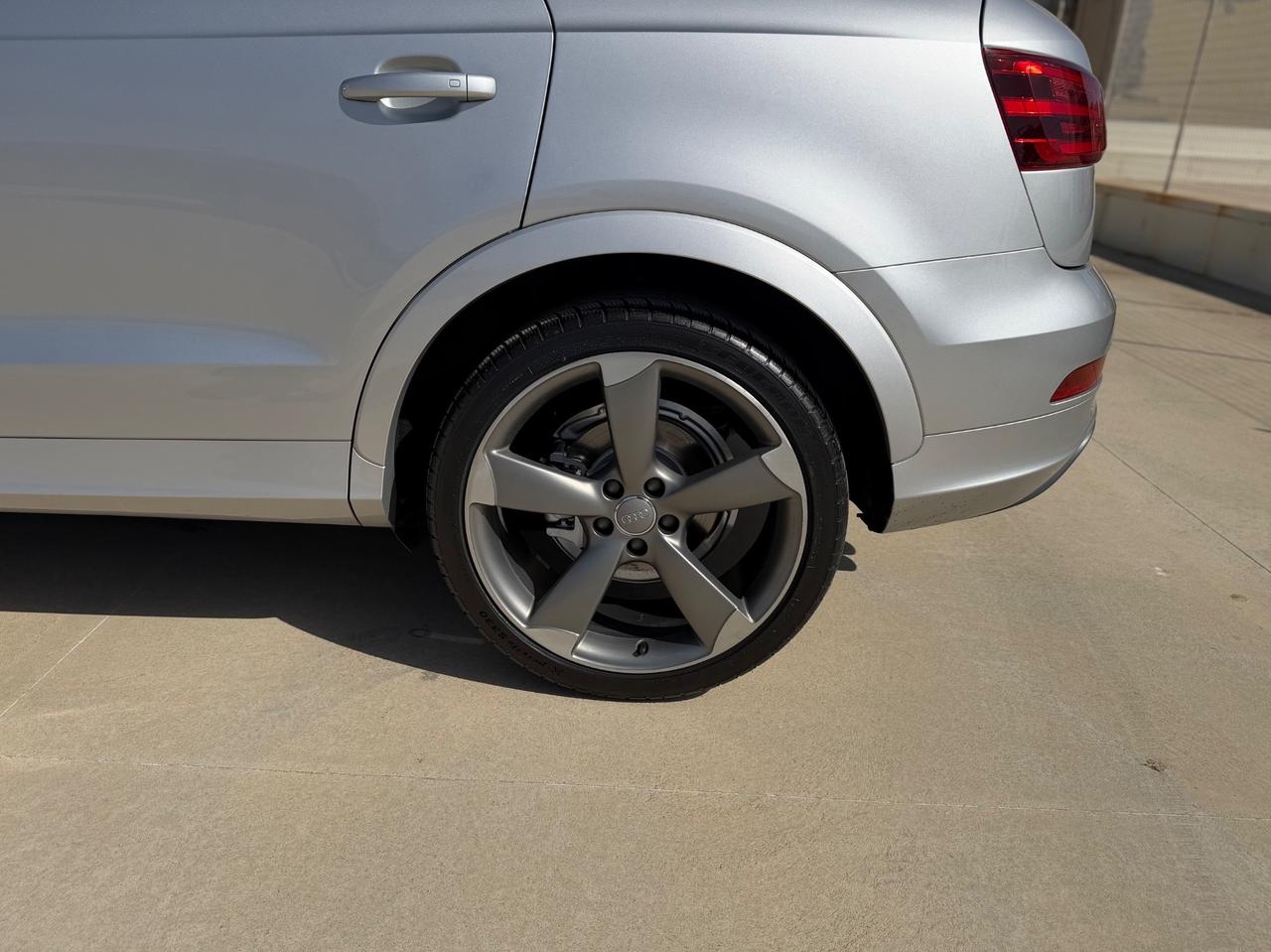 Audi Q3 2.0 TDI 177 CV quattro S Line Edition