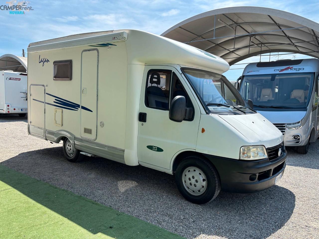 MCLOUIS LAGAN 253 - Semintegrale con letto matrimoniale in coda ed ampio garage foro 77x122