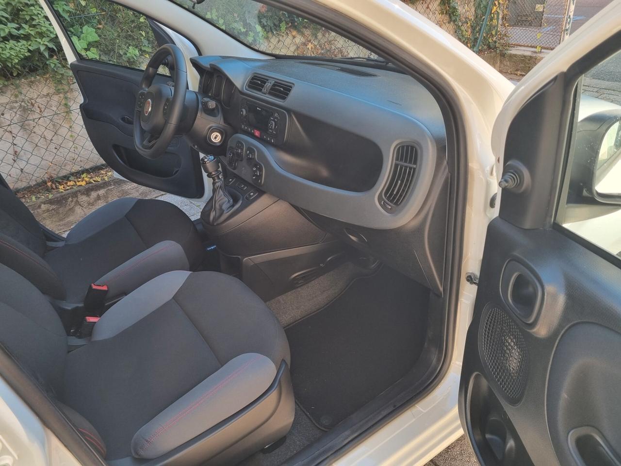 Fiat Panda 1.2 benzina 69cv anno2020 km39000 neopat