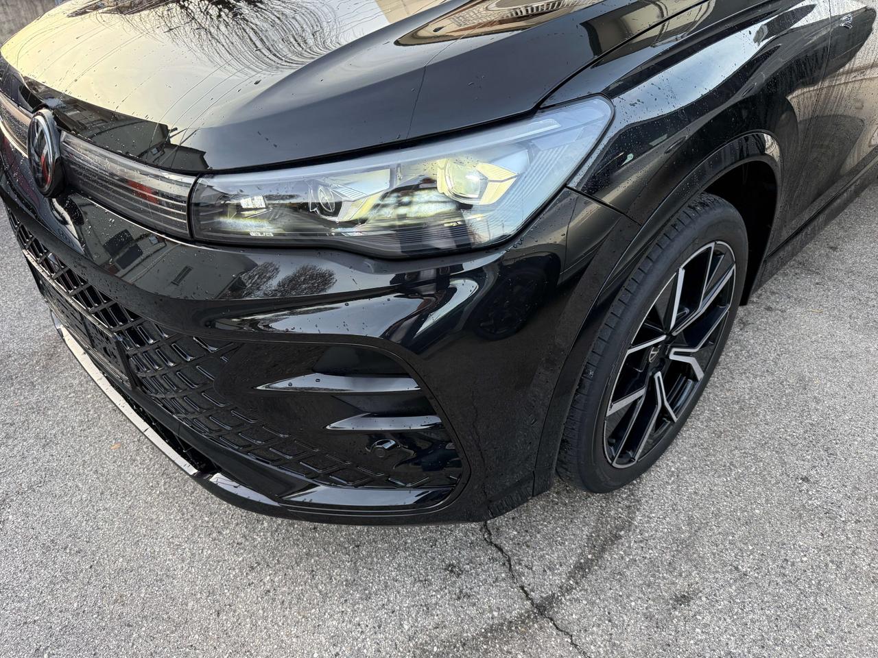 Volkswagen Tiguan Tiguan 2.0 tdi R-Line Plus 4motion 193cv dsg