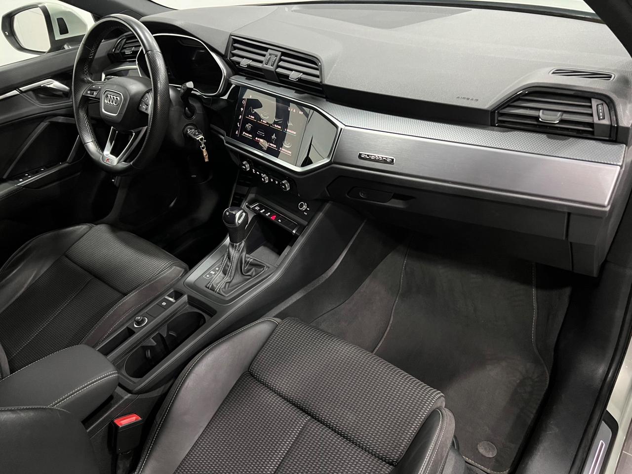 Audi Q3 35 2.0 TDI STronic SLine Quattro 150 cv