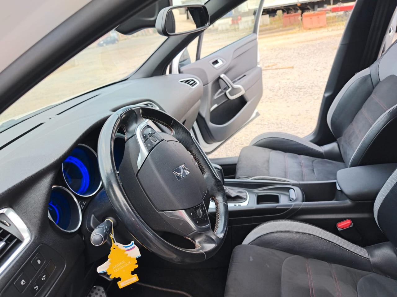 Citroen DS 2017---2.0 Diesel Automatica