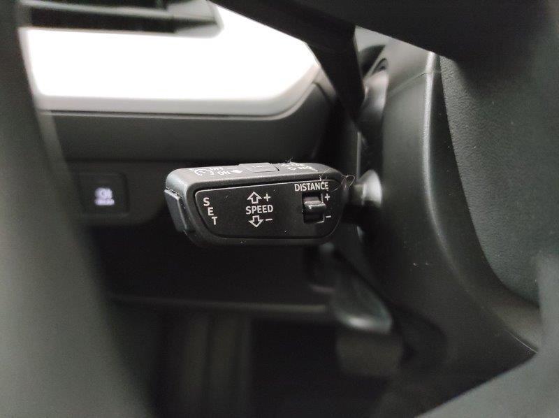 AUDI Q4 e-tron - Q4 40 e-tron Business Advanced