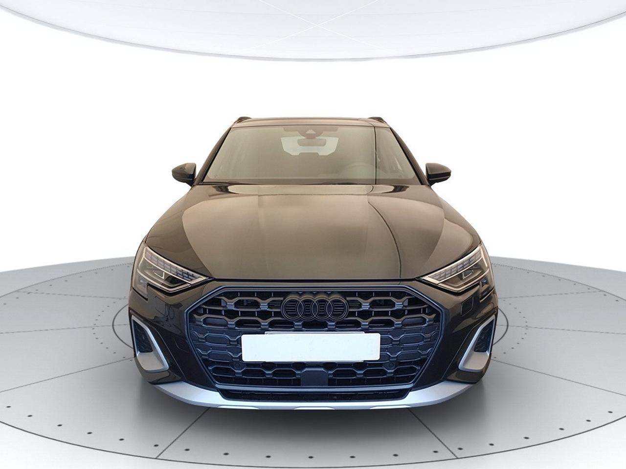 Audi A3 allstreet 35 2.0 tdi business advanced s-tronic