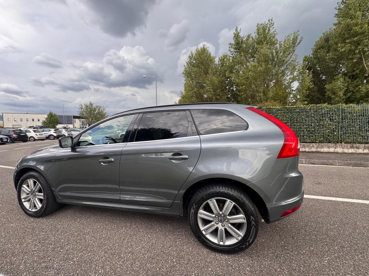 Volvo XC 60 XC60 D4 AWD Geartronic Kinetic