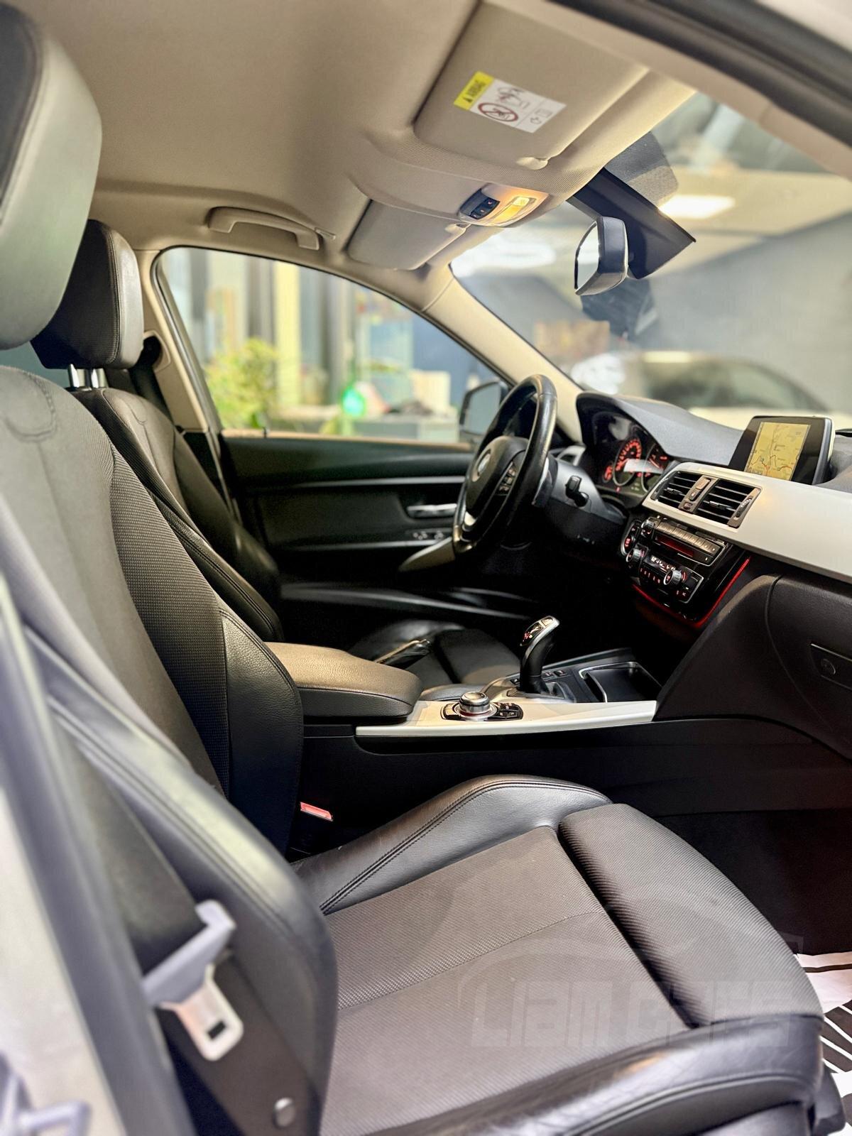 BMW 320 d Touring xdrive Business Advantage auto