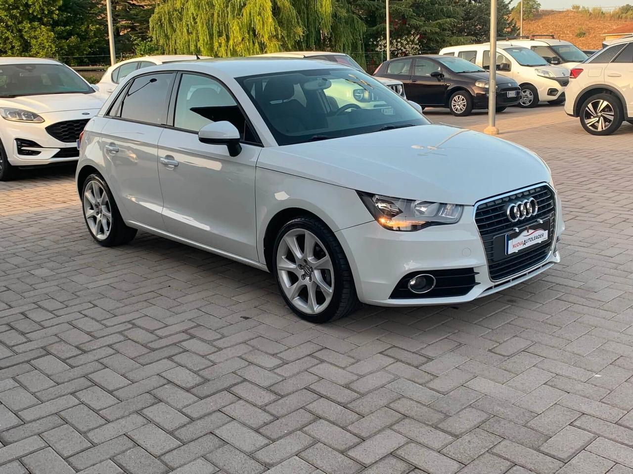 Audi A1 1.6 TDI 90 cv Ambition 2014