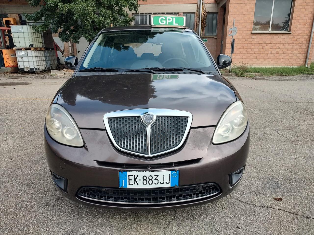 Lancia Ypsilon 1.2 69 CV 5 porte GPL Ecochic Platinum, benzina\gpl, OK NEOPATENTATI