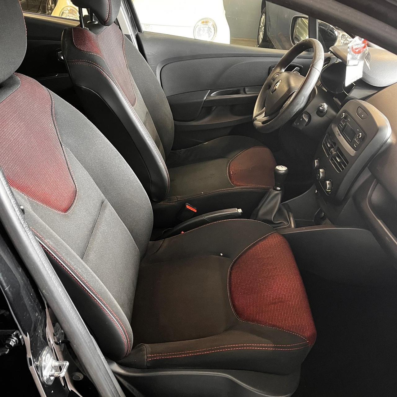Renault Clio 1.5 dCi 8V 75CV 5 porte Costume National