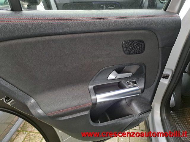 MERCEDES-BENZ GLA 200 d Automatic Premium - MINI RATA 4 ANNI