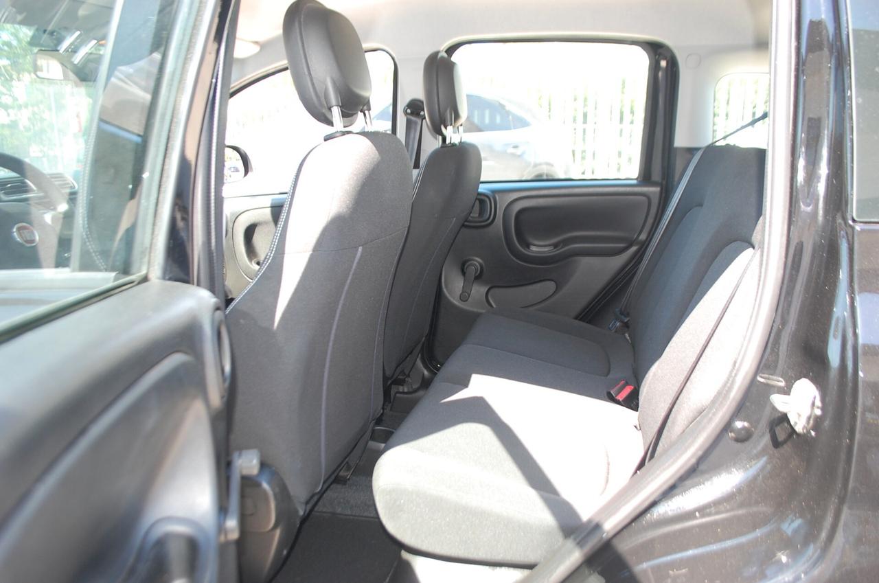 Fiat Panda 1.0 firefly hybrid 70CV S&S Uff Italy Clima City