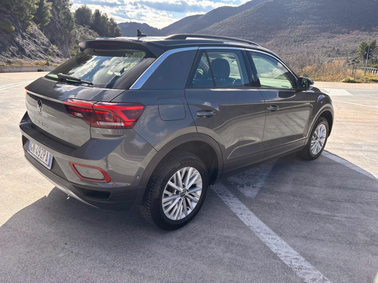 Volkswagen T-Roc 2.0 TDI SCR Life-Led-Navi-1Prop-Aziendale-Iva esposta-CONSEGNA IN TUTTA ITALIA-