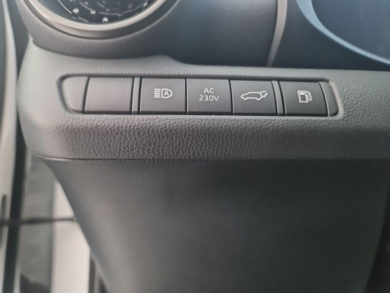 Toyota C-HR Plug-in Hybrid 220 Lounge Hero